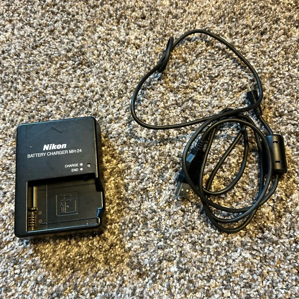 Nikon D5100 camera.